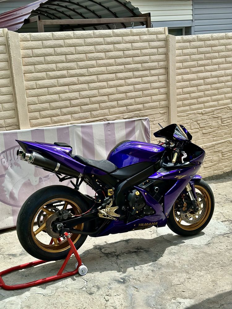 Продам Yamaha r1 2006 г. (Limited edition)
