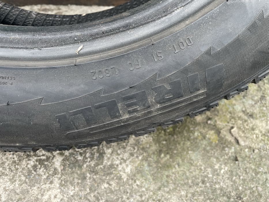 Два колеса Піреллі