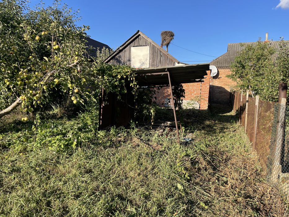 Продається будинок (дача)