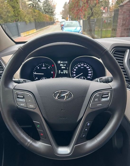 Hundai Santa Fe 2016