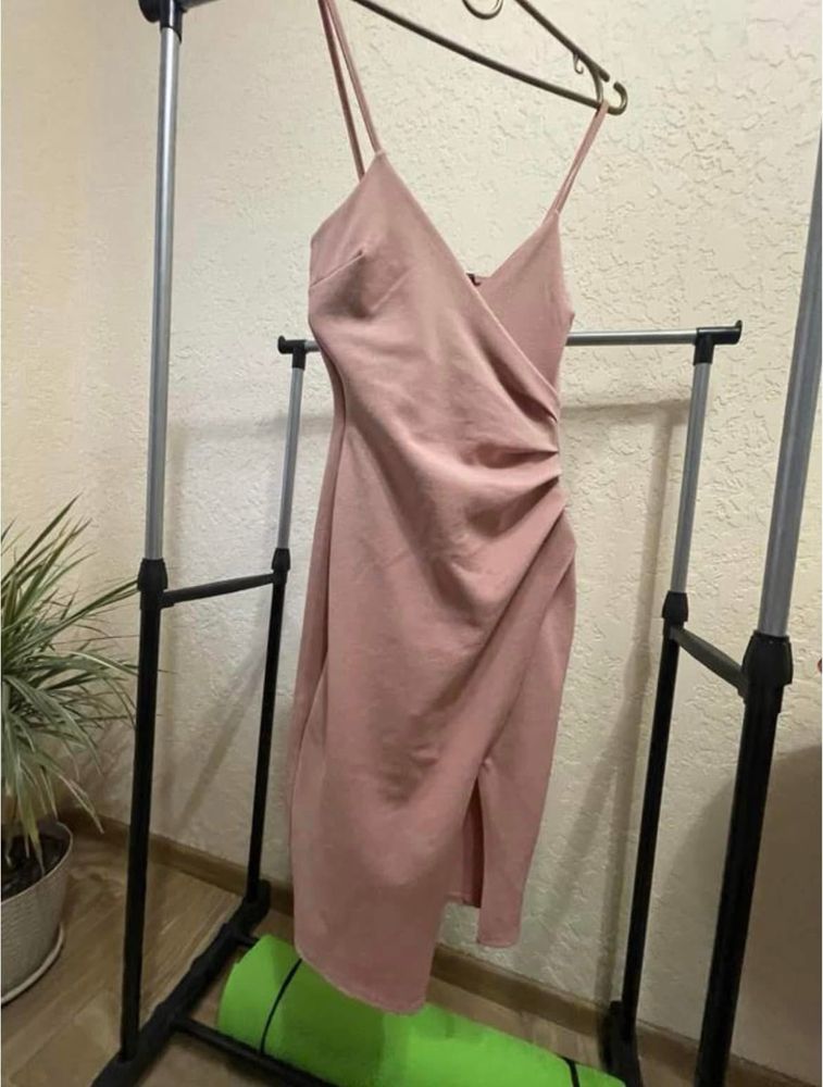Suknia sukienka damska elegancka S M prettylittlething
