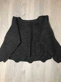 Короткий свитер