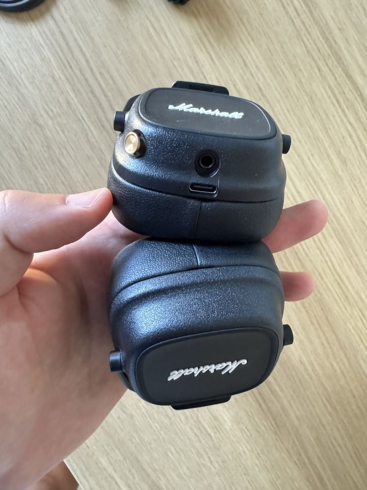 Headphones Marshall Major IV