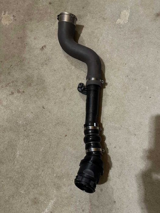 Оригінальний патрубок турбіни  інтеркулера Renault 1.5 144609787R