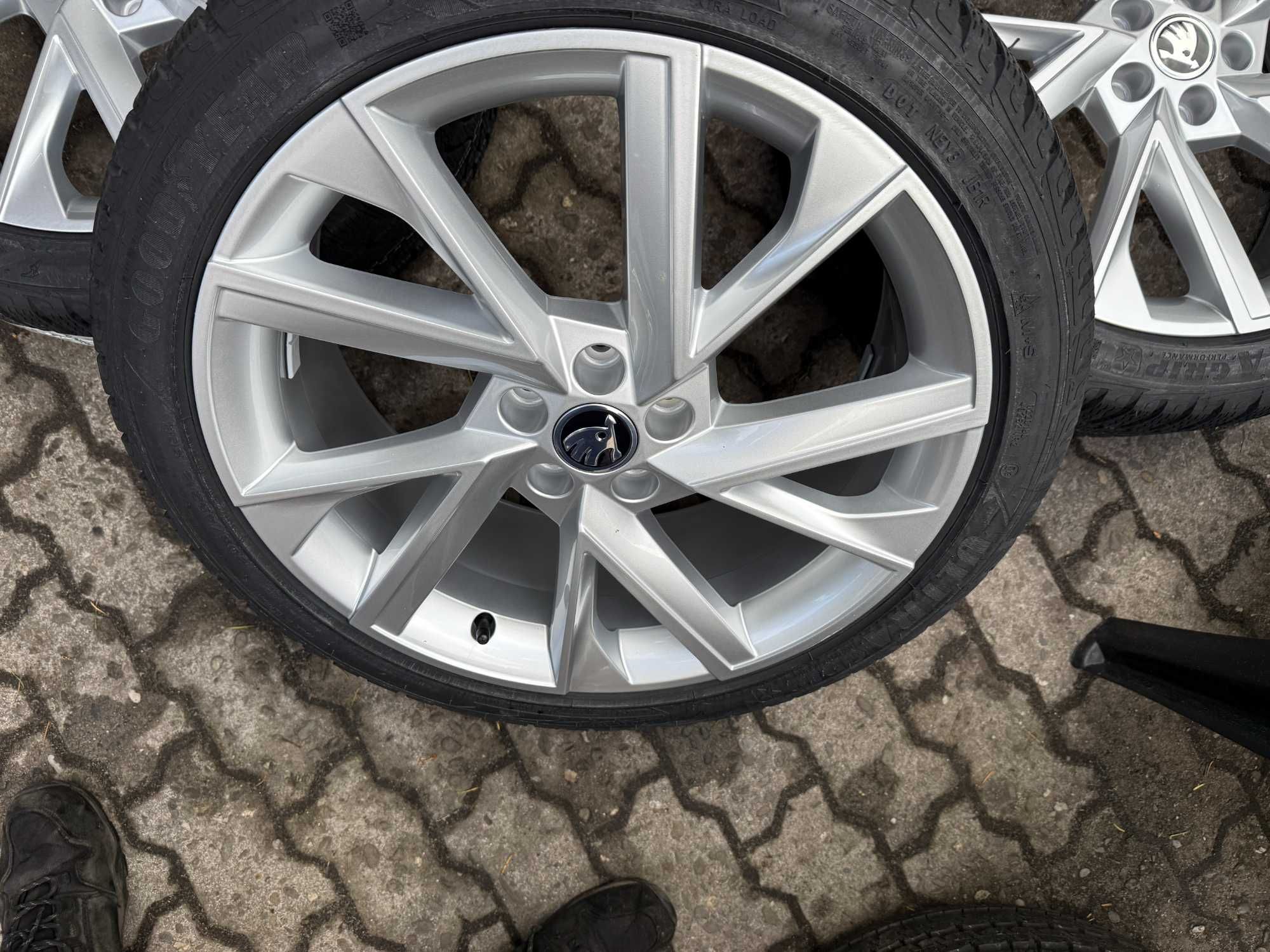 Felgi 18" 5x100 VW T-Cross Taigo Seat Arona Skoda Kamiq Scala Fabia