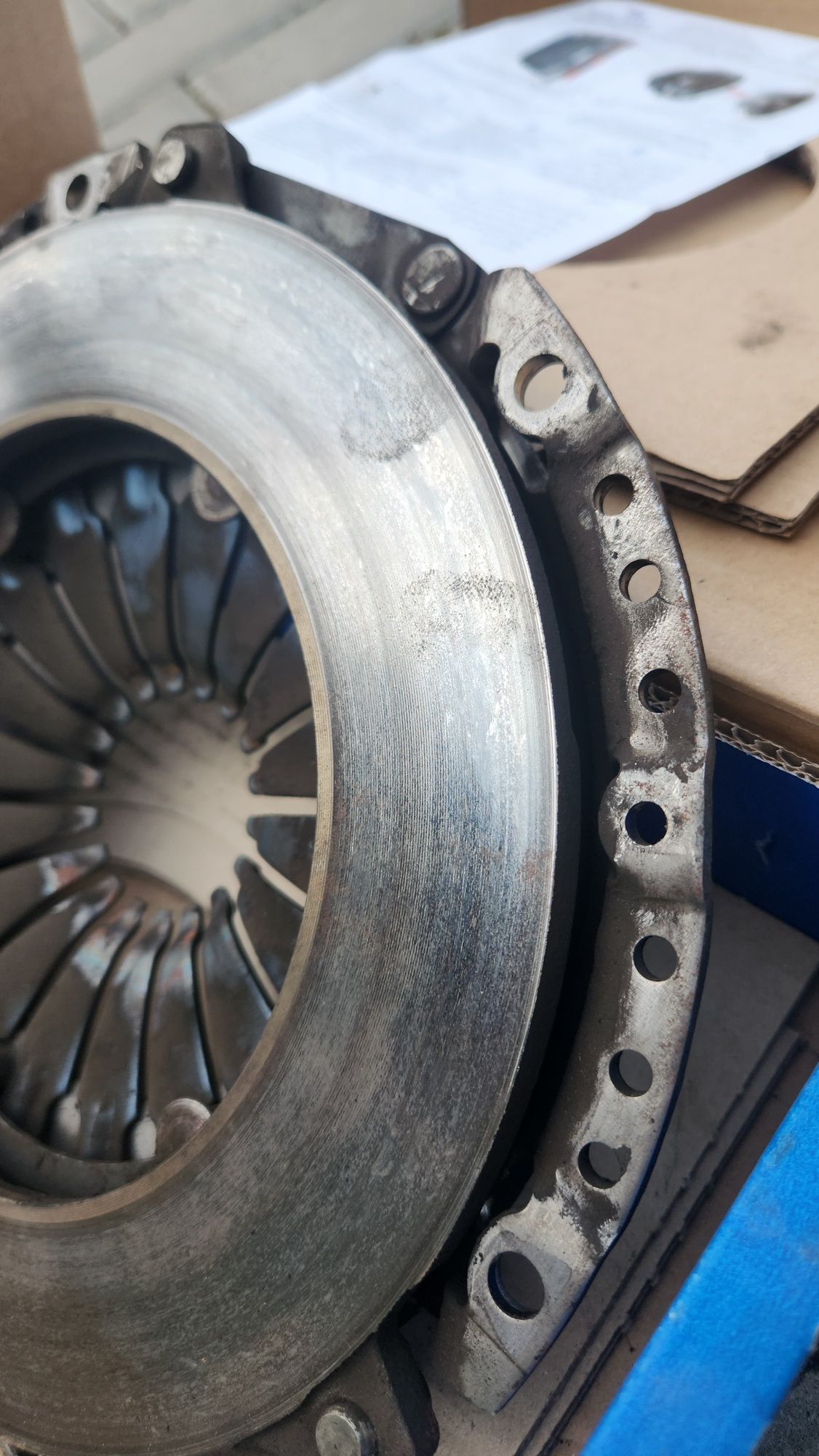 Корзина та диск щеплення Audi a4b8 2.0 tdi 3000970072 SACHS корзина +д