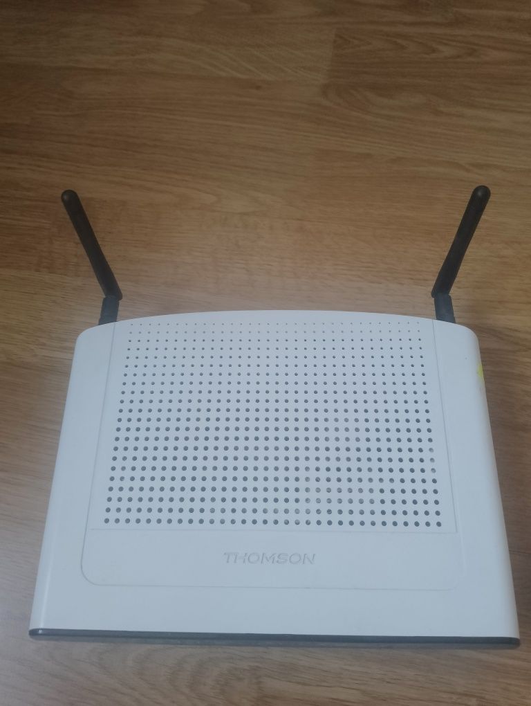 Router Thomson TWG870UG