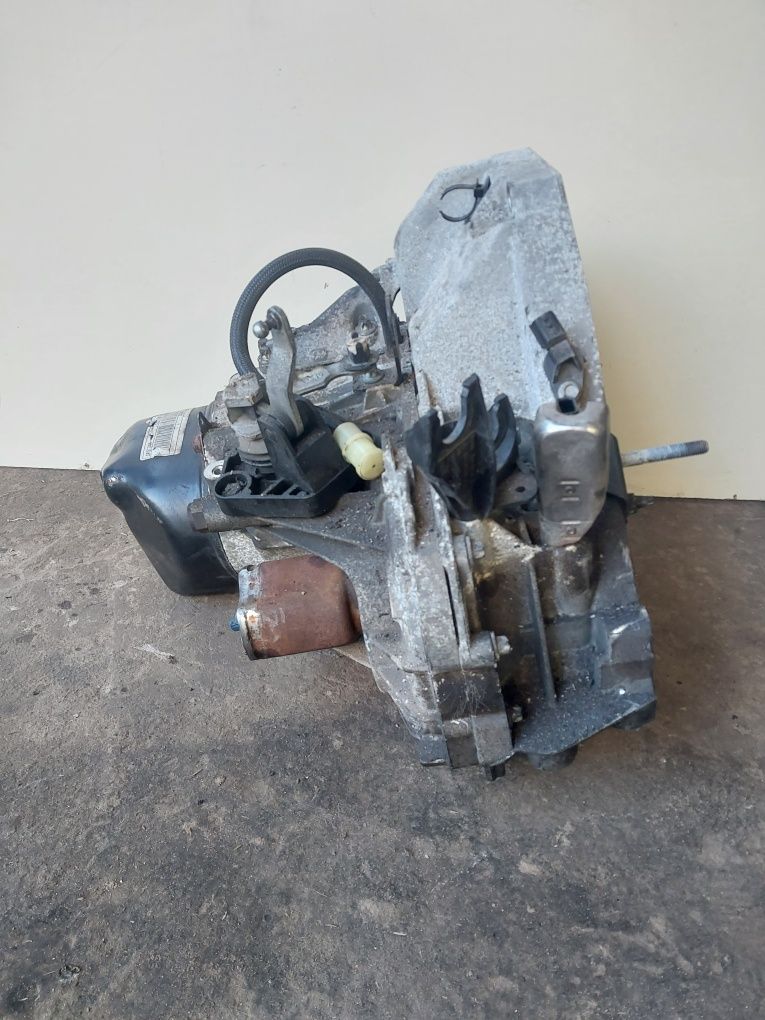 МКПП/КПП 1.5dci JR5346 Renault/Dacia/Logan/Duster/Sandero/Logan
