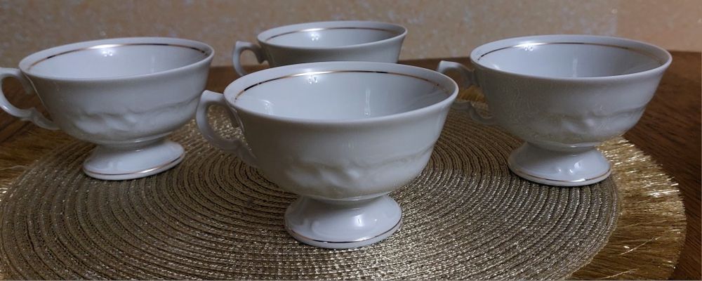 Wawel Fryderyka porcelana Wałbrzych filiżanki 4 szt