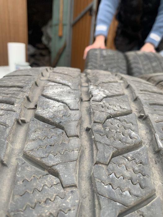 225/65/R16C (зима) вживані 2шт Continental, 2шт Barum