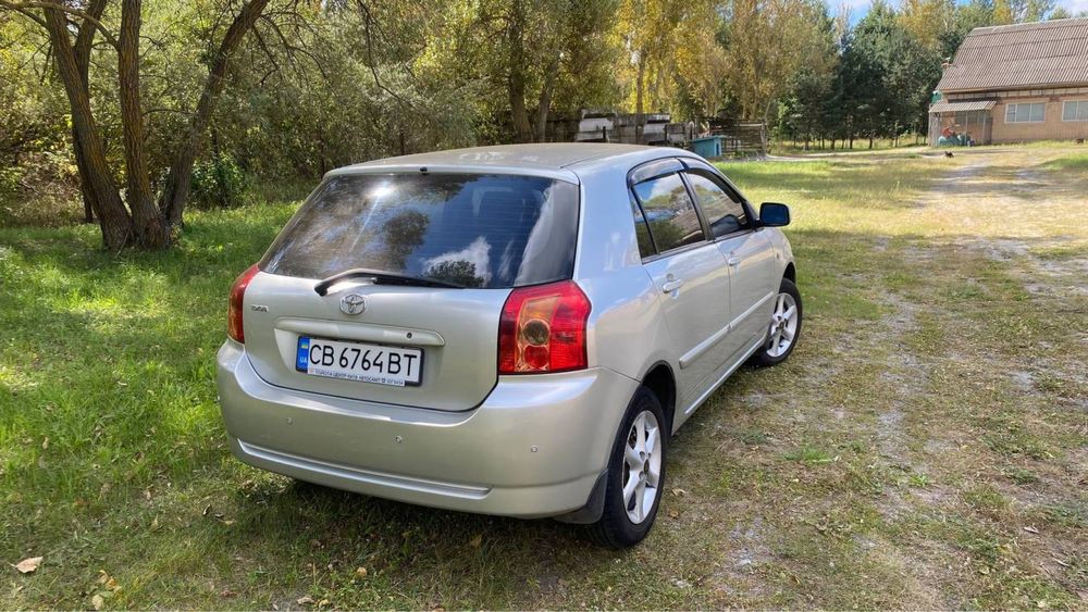 Toyota Corolla 1.6 автомат