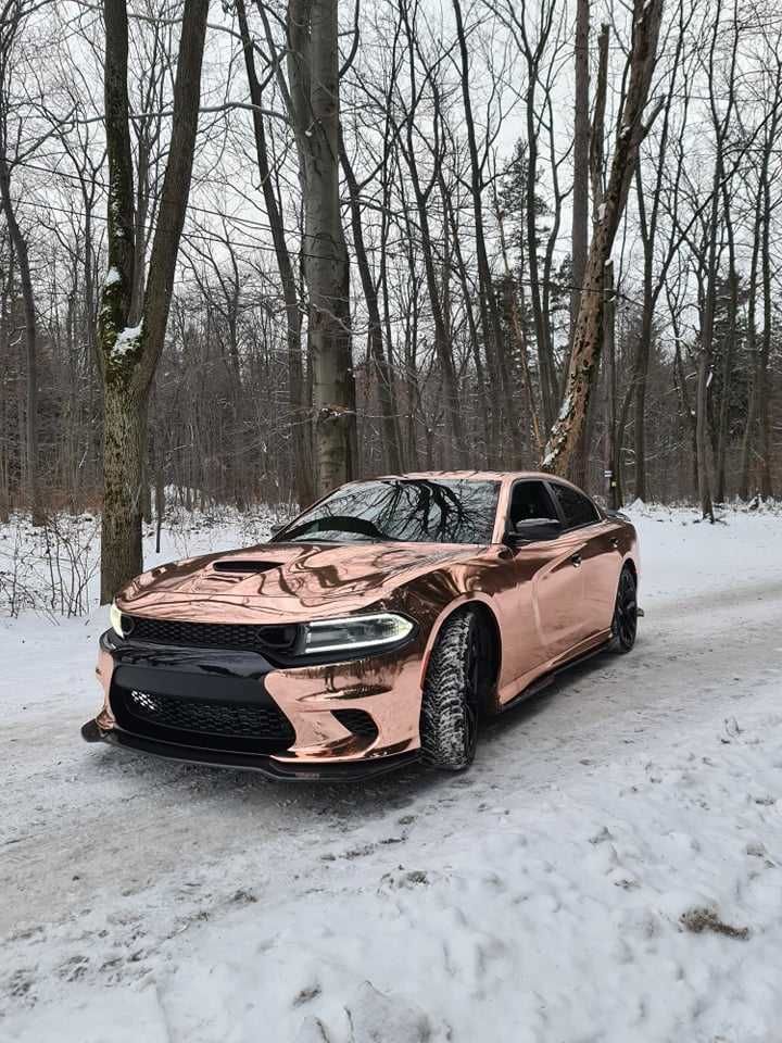 Wypożyczalnia, Wynajem Samochod do ślubu Złoty Mustang Audi Camaro