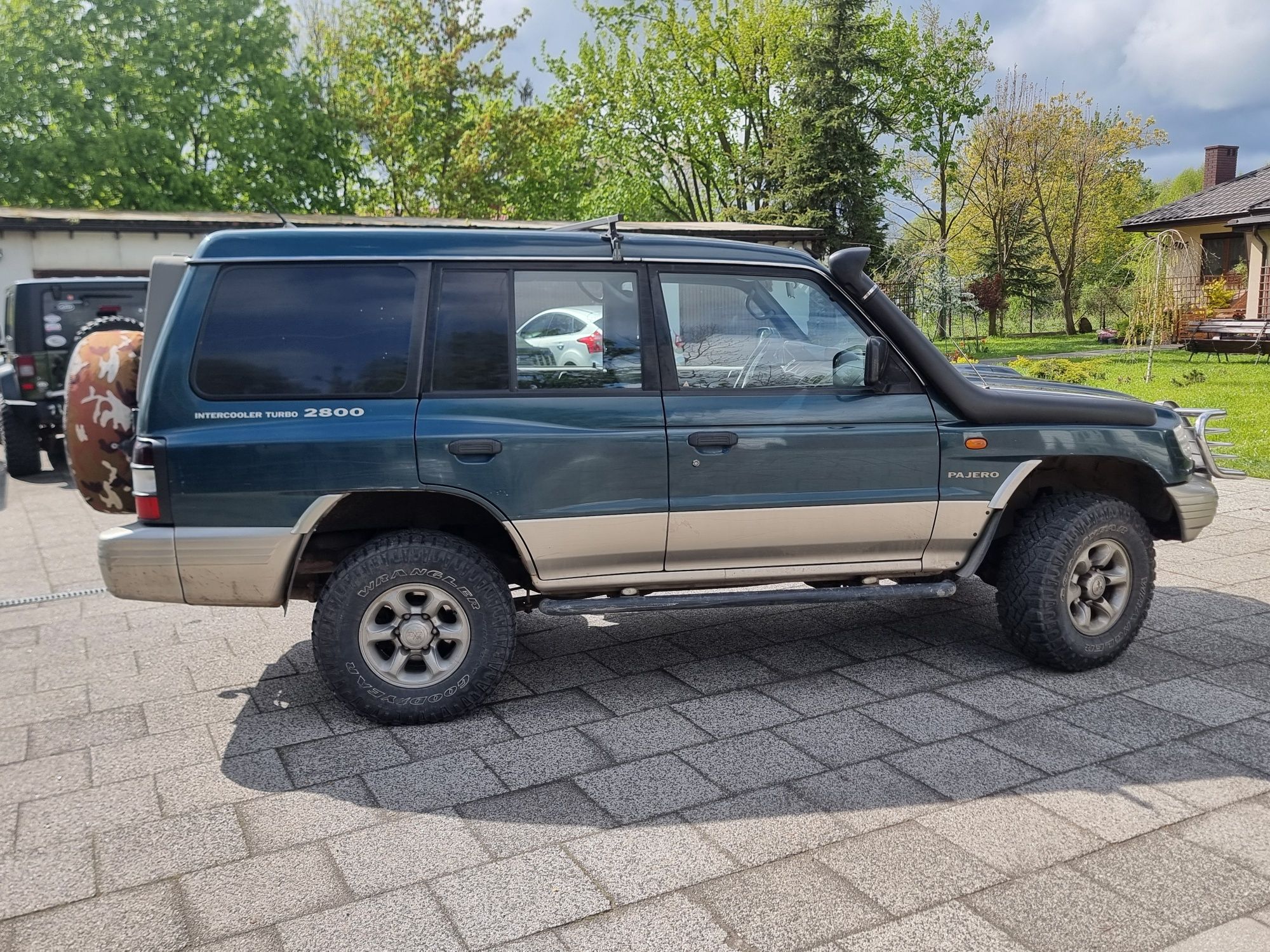 Mitsubishi Pajero Classic Long 2.8TD