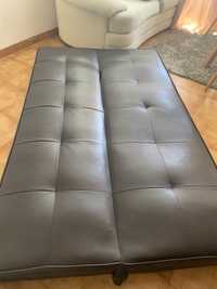 Sofa cama de couro