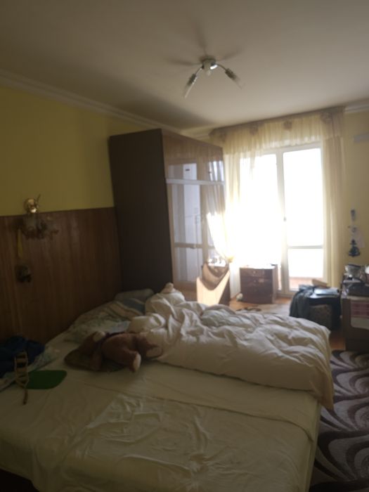 м.Палац Україна.Предславинська 26а.4-х.кімнатна 85м2.