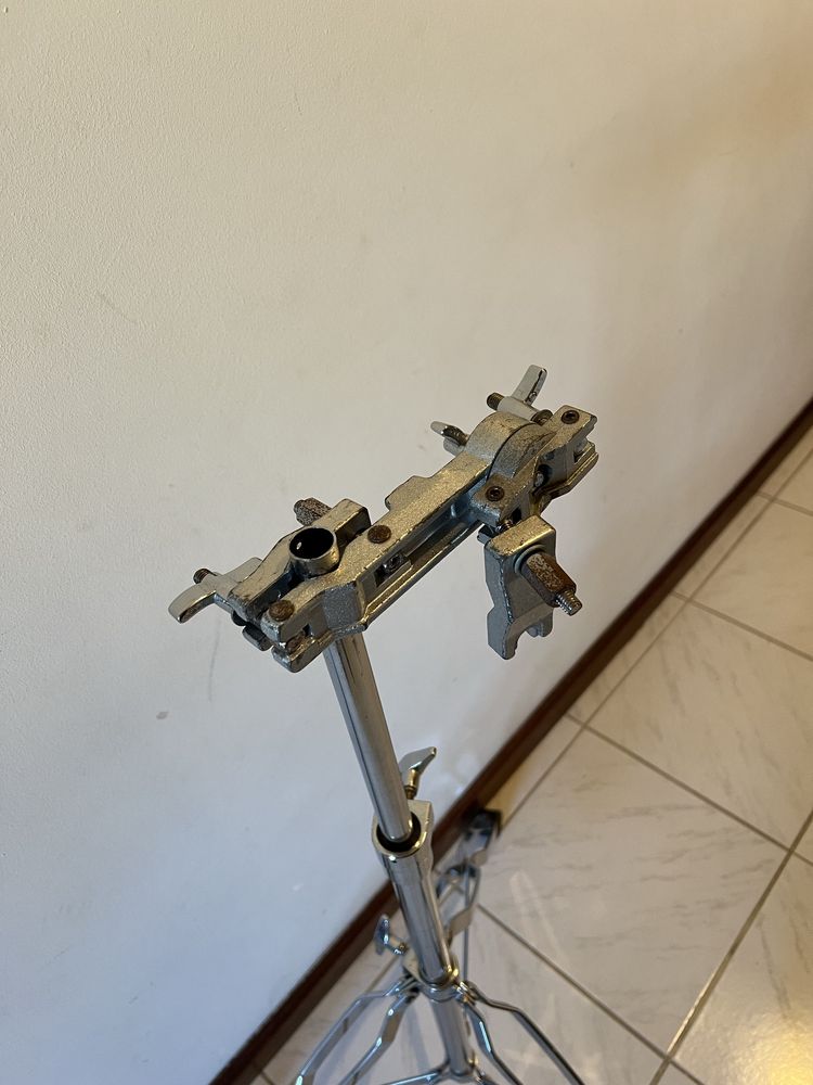 Suporte para bateria/percussão