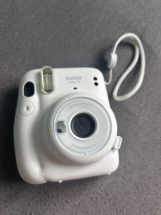 Instax mini 11 mało używany