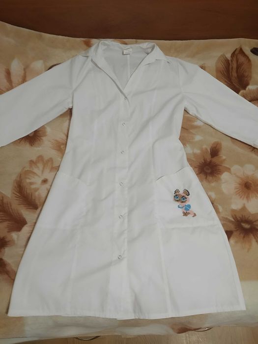 Медичний халат + шапочка