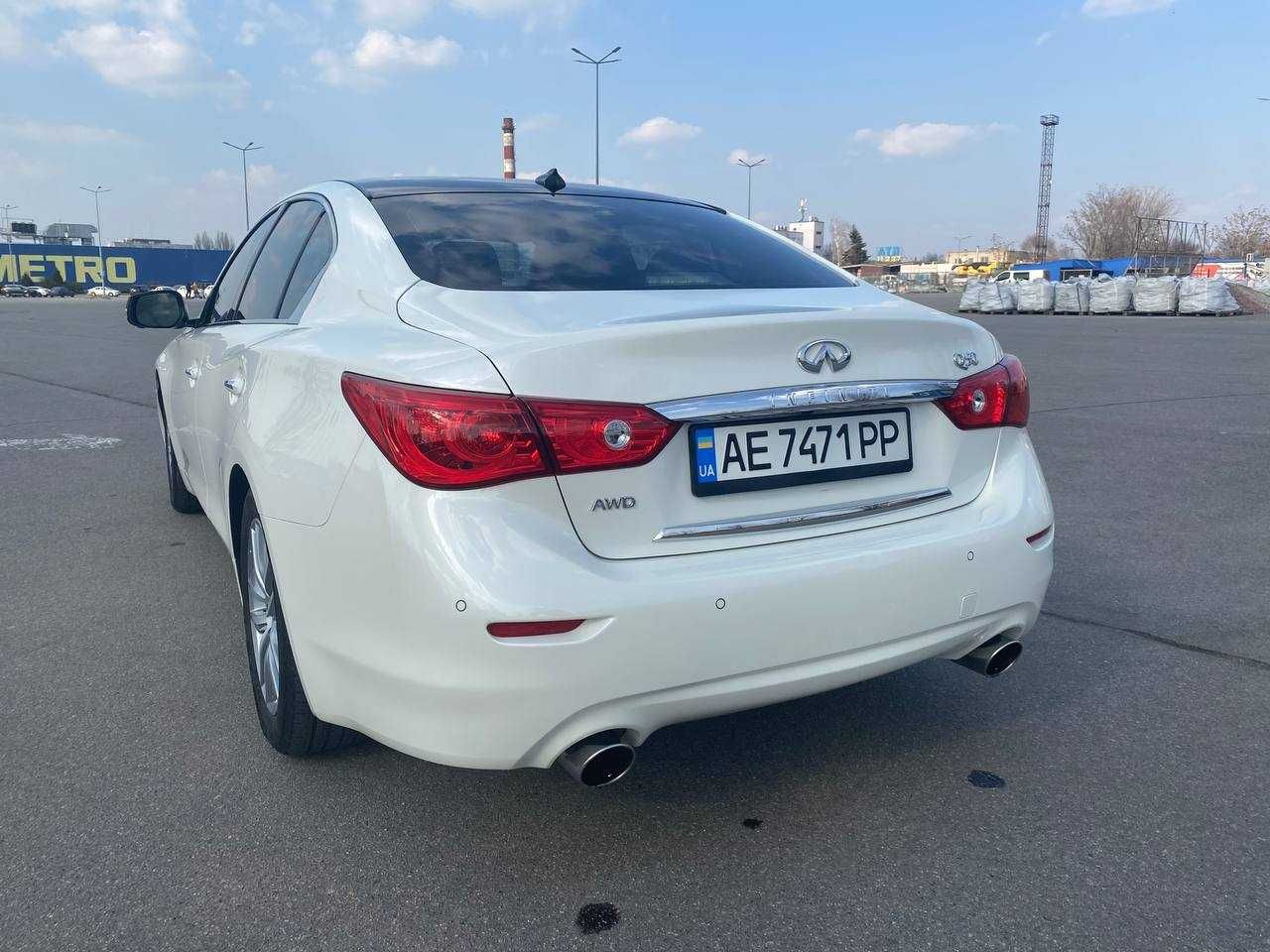 Infiniti Q50 2016