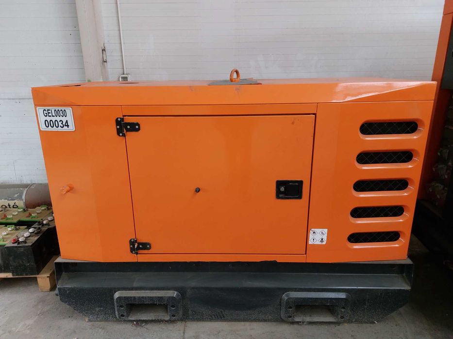 Agregat prądotwórczy SDMO r33 c3