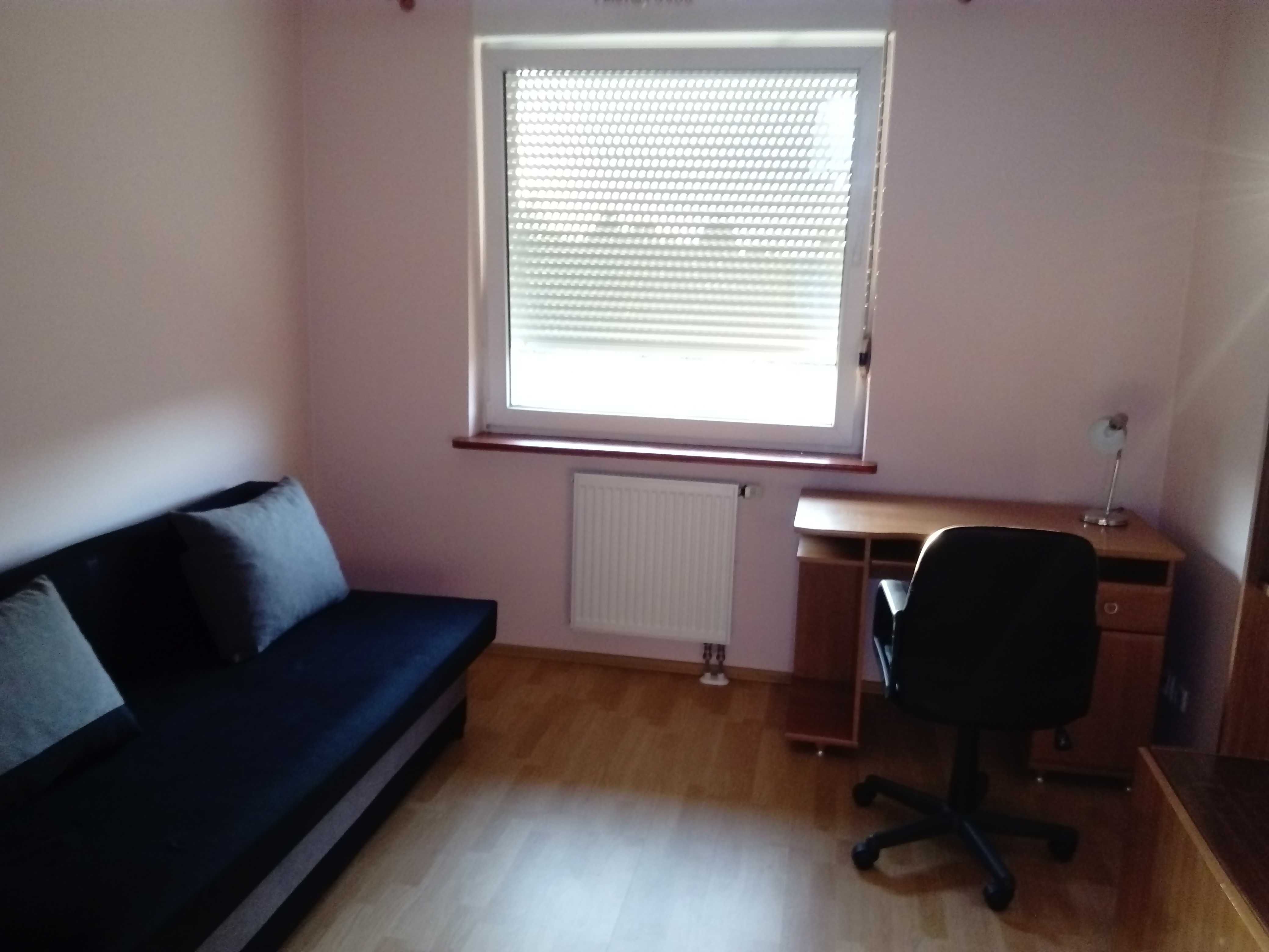 Do wyn. pokój w miesz. 3-pokojowym- 1 osoba (1100PLN+400PLN),