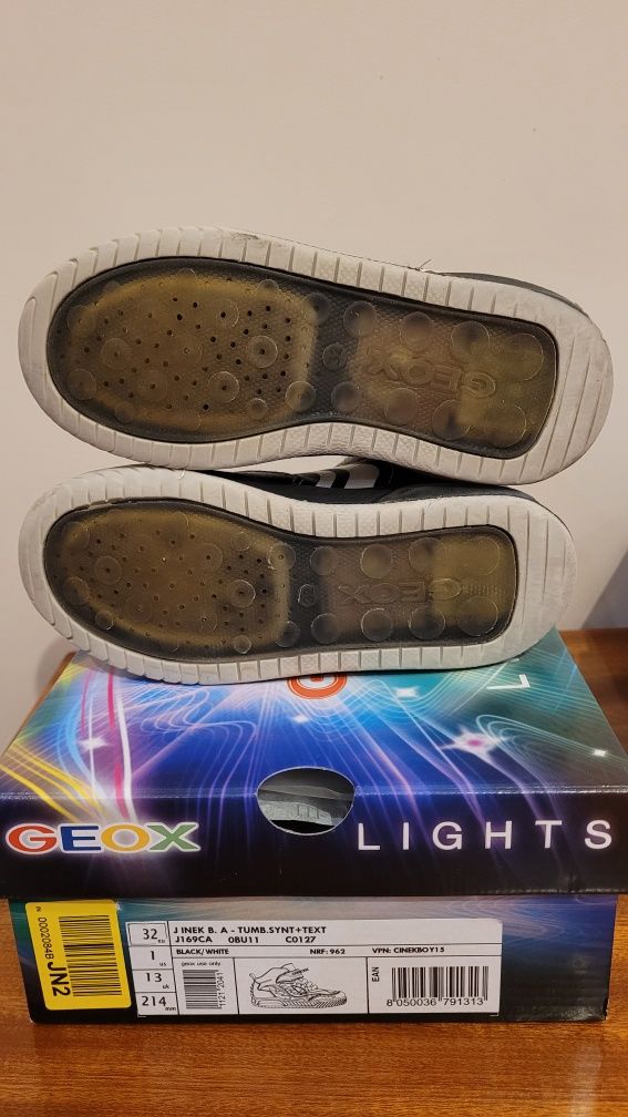 Geox Sneakersy rozmiar 32