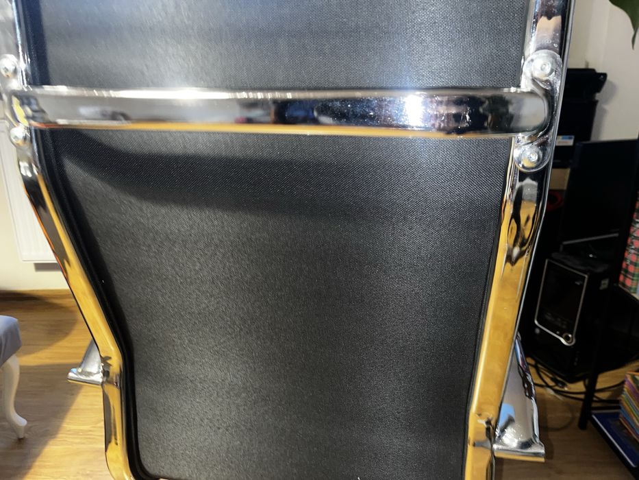 Fotel biurowy obrotowy skóra