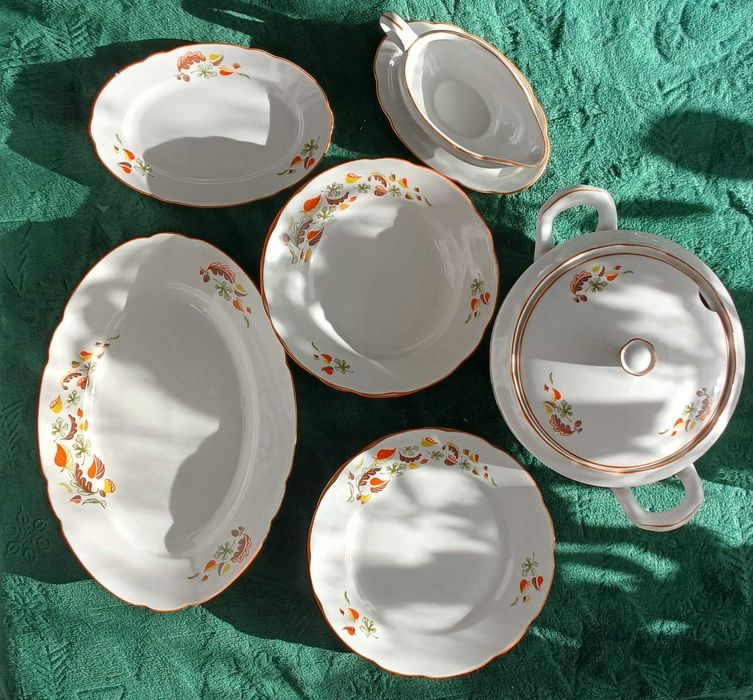 Zestaw porcelanowy Ćmielów