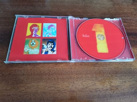 CD The Beatles (фірмовий диск, Англія 2000)