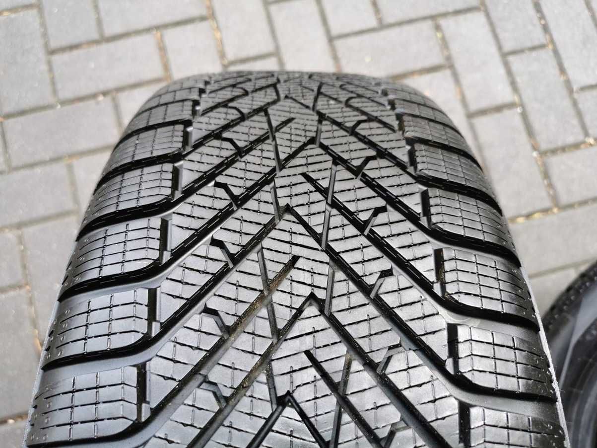 225/50 98V R17 PIRELLI Cinturato Winter2 8mm 2023r Zimowe Opony 4szt