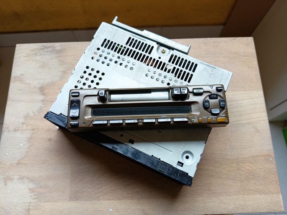 Auto Rádio Kenwood