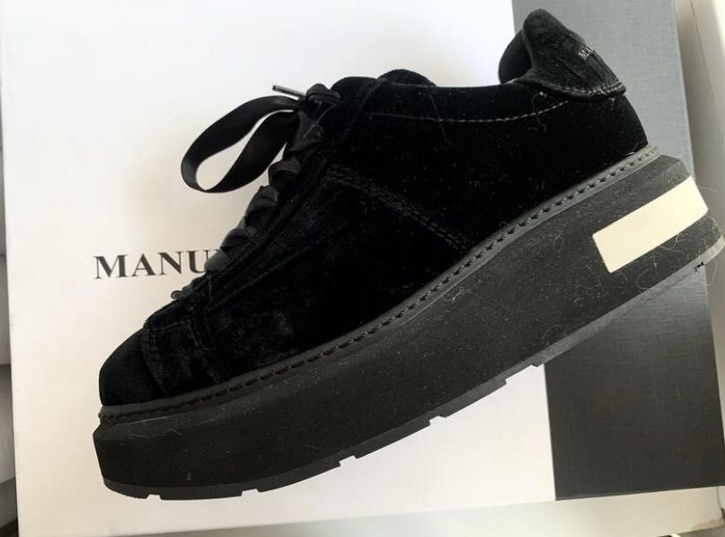 Manuel barceló оксамитові бархатні велюрові кросівки