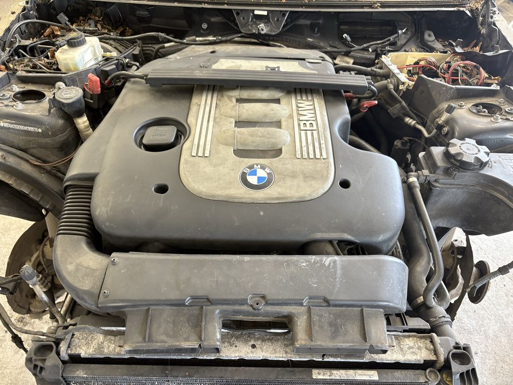 Silnik słupek 3.0d 231km m57n2 306d3 m57d30 bmw e90 e60 x5 e61 e91 e92