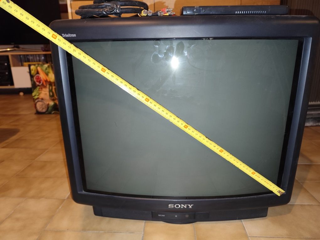 Televisor SONY 60cm