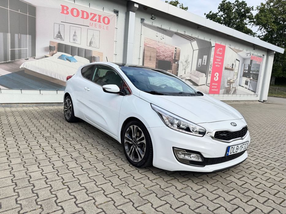 Kia ProCeed Proceed 1,6 automat skóry szklany dach keyless tempomat