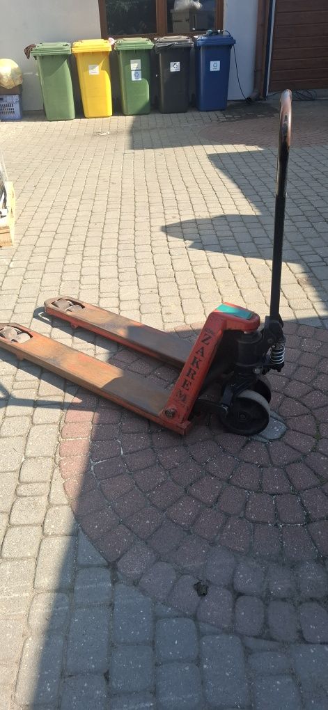 Wózek Paleciak zakrem