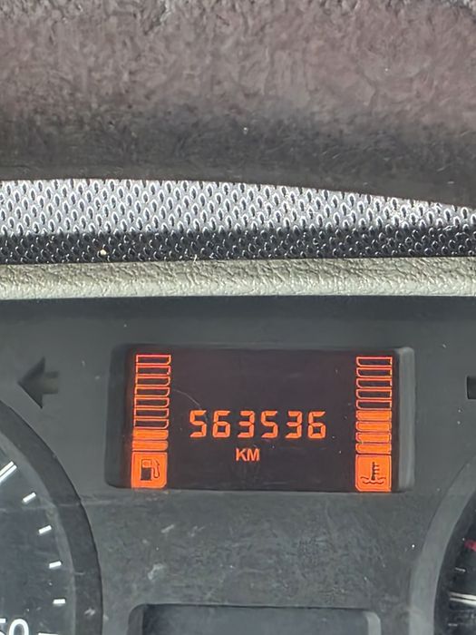 Renault Master 2,5d plandeka 4,22x2,25x2,03