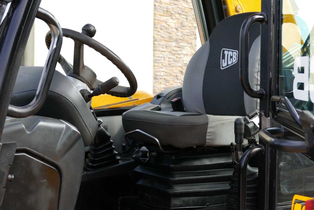 ładowarka teleskopowa jcb 536 60 agri plus
