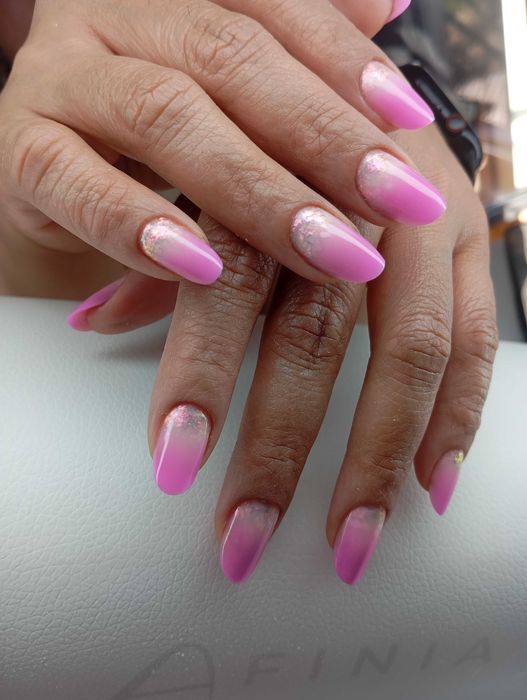 Paznokcie Żory manicure żel przedłużenie zdobienia