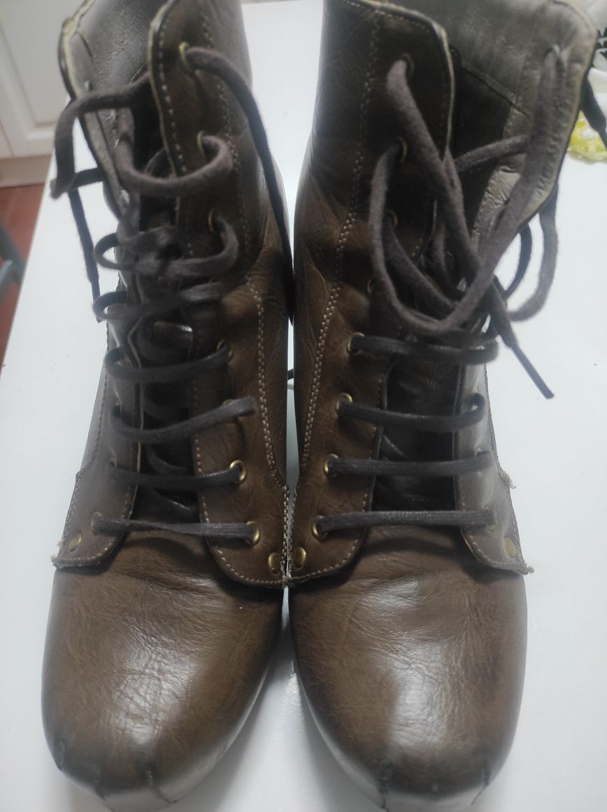 Botas de senhora