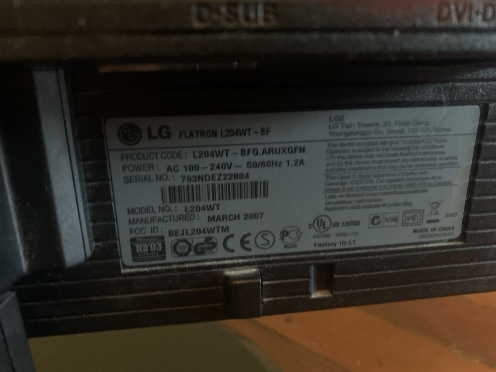 Монитор LG Flatron L204WT - BF