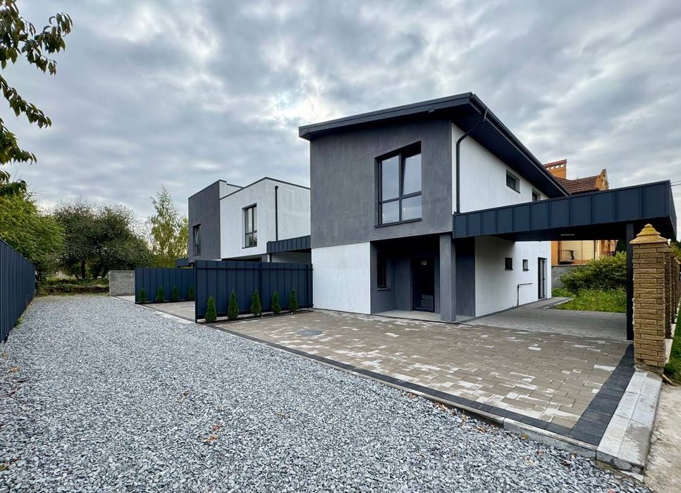 Продам котедж, р-н Гідропарку, 130м2, 2.5 соток