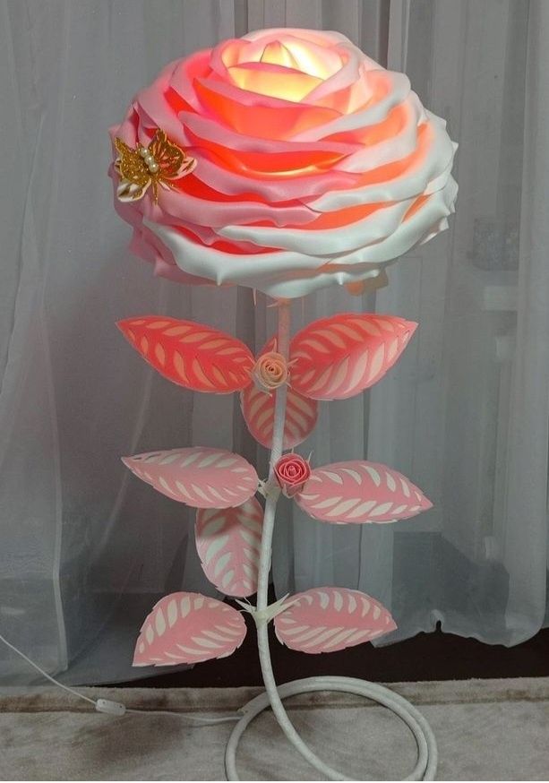 kolorowe lampy z izolonu kwiaty z izolonu