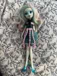 Kolekcjonerska lalka monster high rochelle goyle haunted