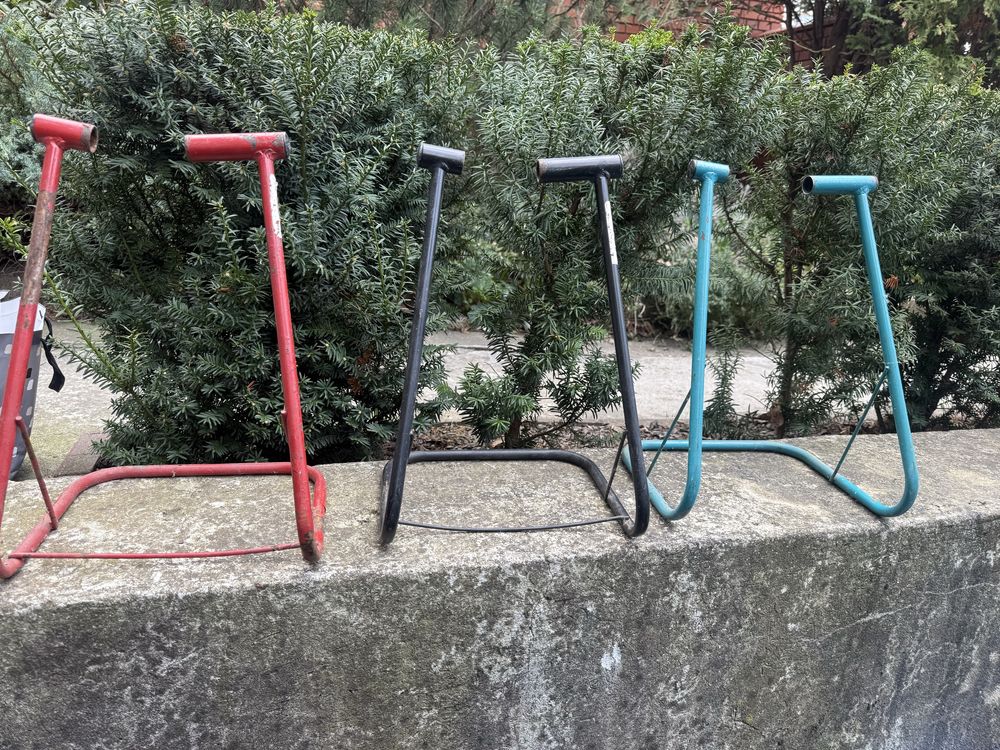 Stojaki do rowerów 20 pln sztuka