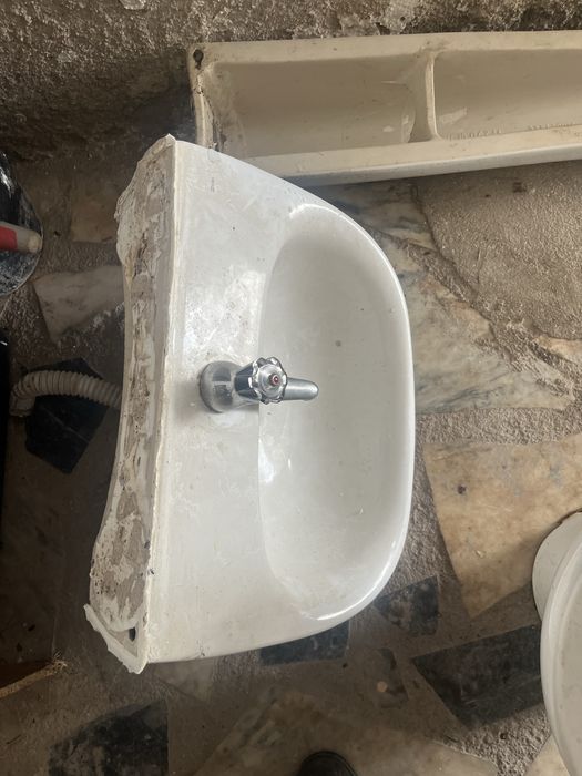Louças de casa de banho