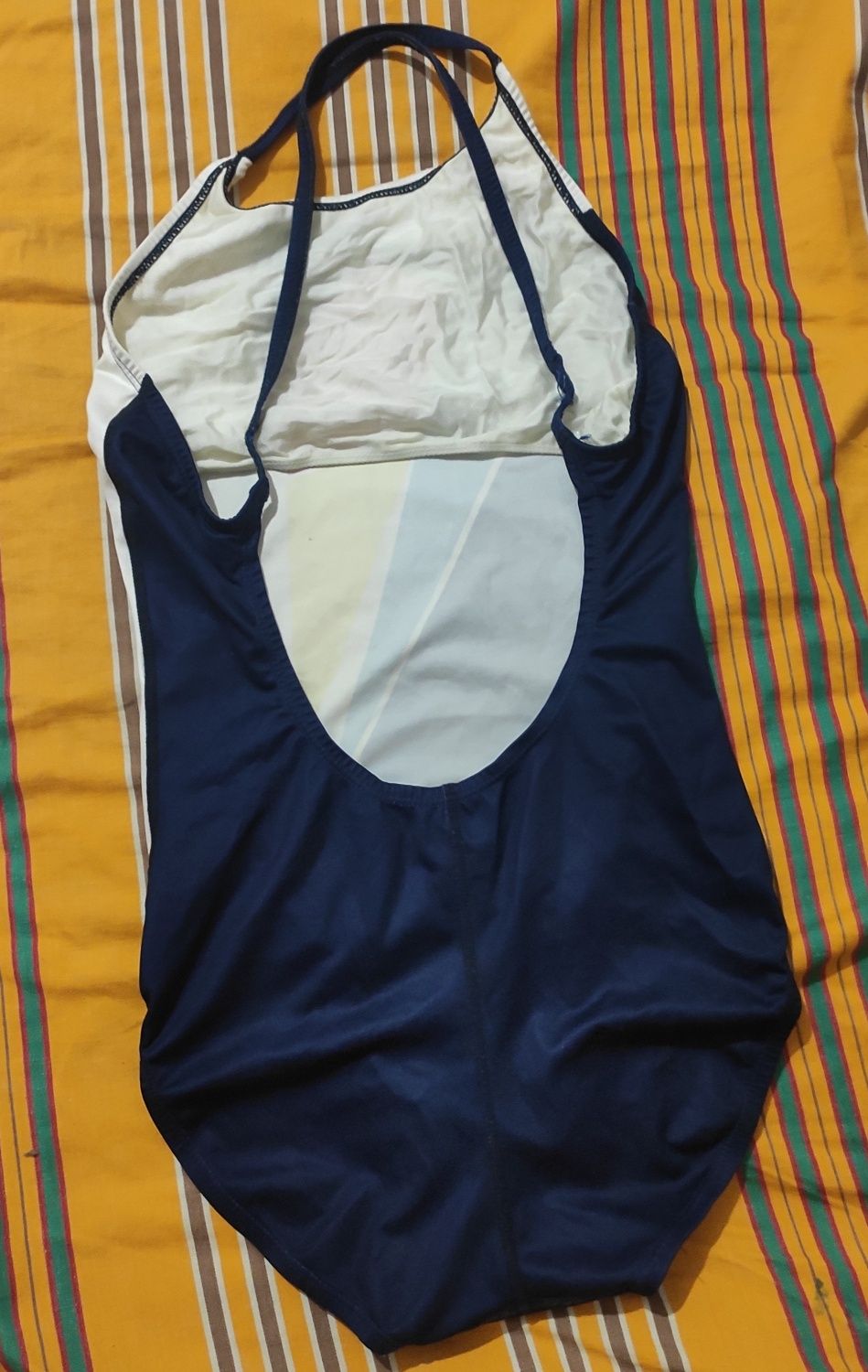 Продам купальник Speedo