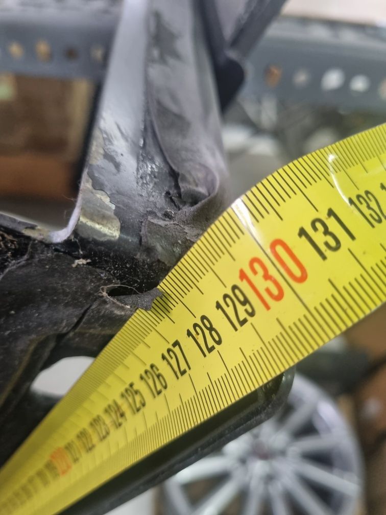 Zabudowa Pokrywa Skrzyni Paki isuzu D max Navara Toyota