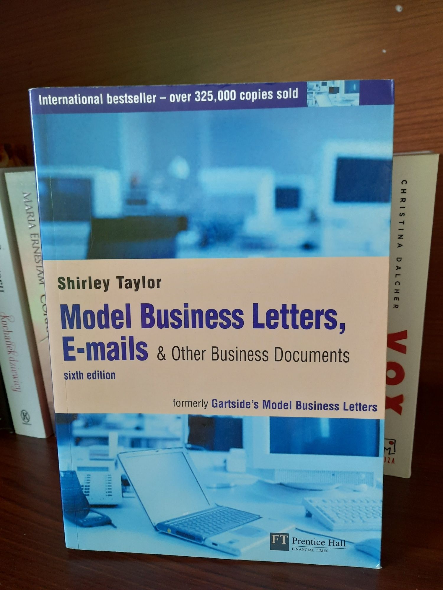 Model Business letters, e-mails & and other dokumenty, Shirley Taylor