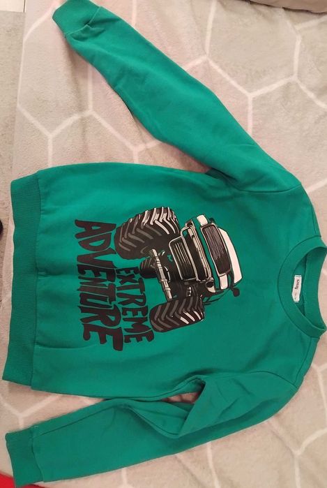 Bluza chłopięca zielona 134